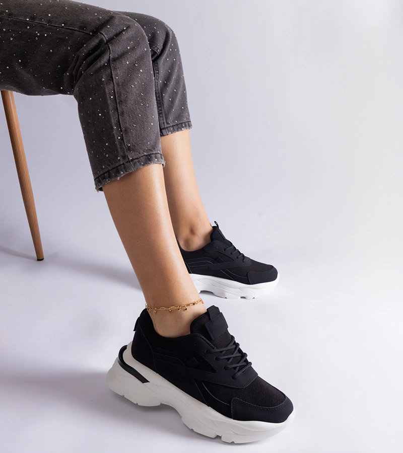 Gemre Adidași negri cu talpă mai groasă Guerrera