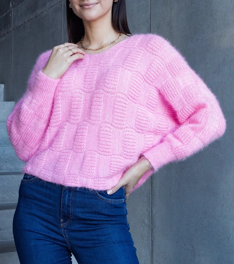 Gemre Rochie roz cu decolteu Neveri