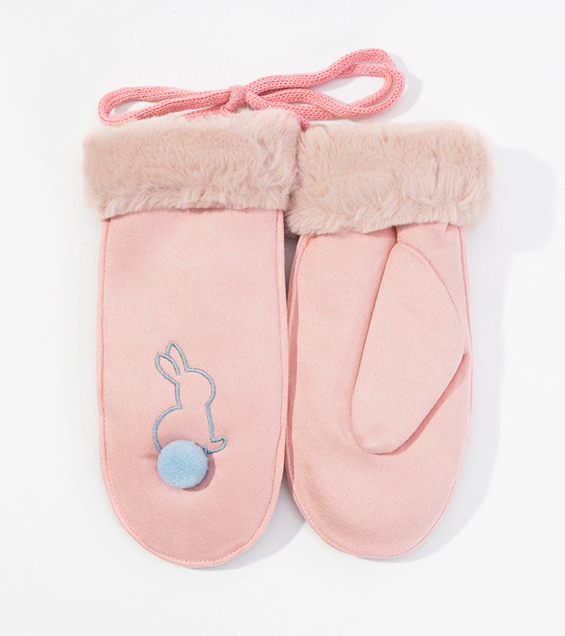 Gemre Pink gloves with a blue bunny Bannu