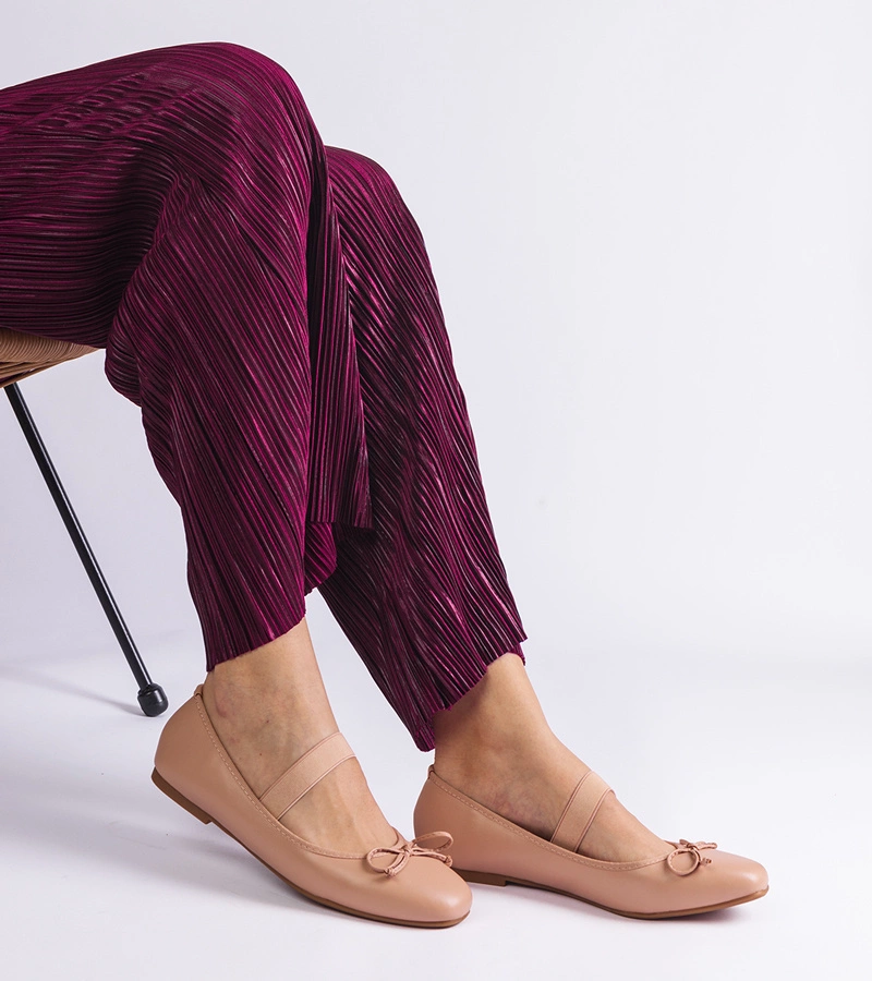 Gemre Balerini bej cu elastic și fundă decorativă Newton