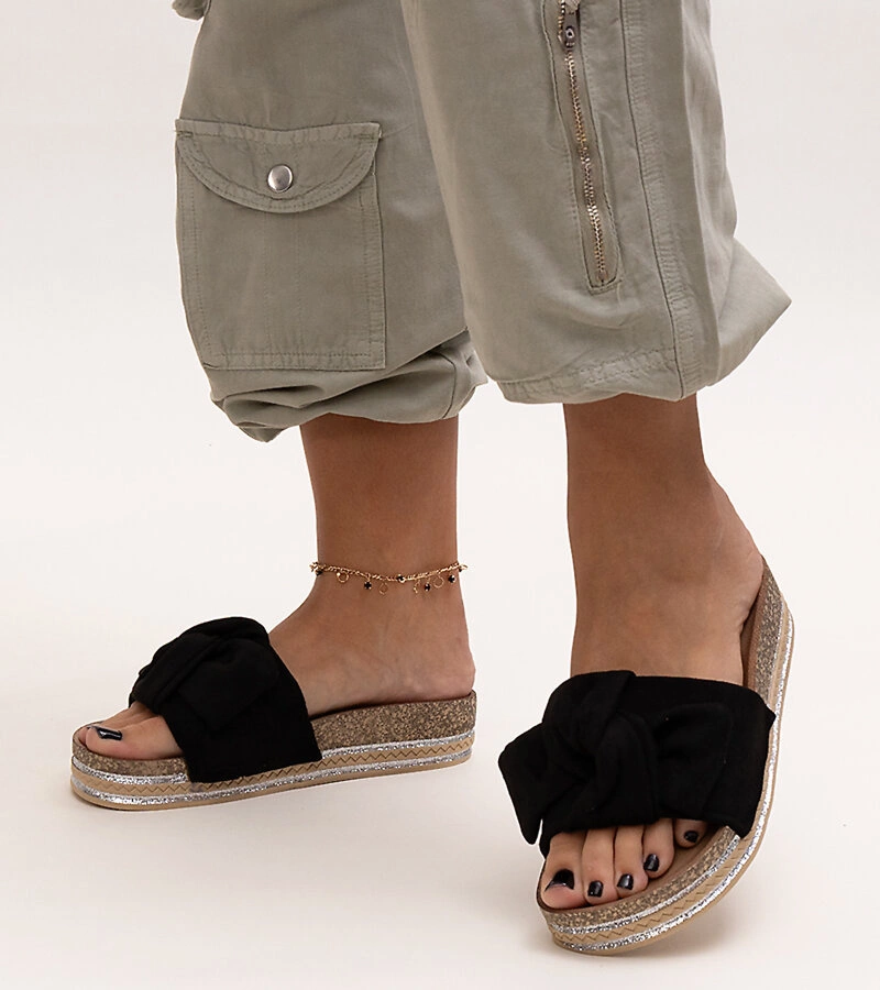 Gemre Pantofi de casă negri cu talpă masivă Peletra