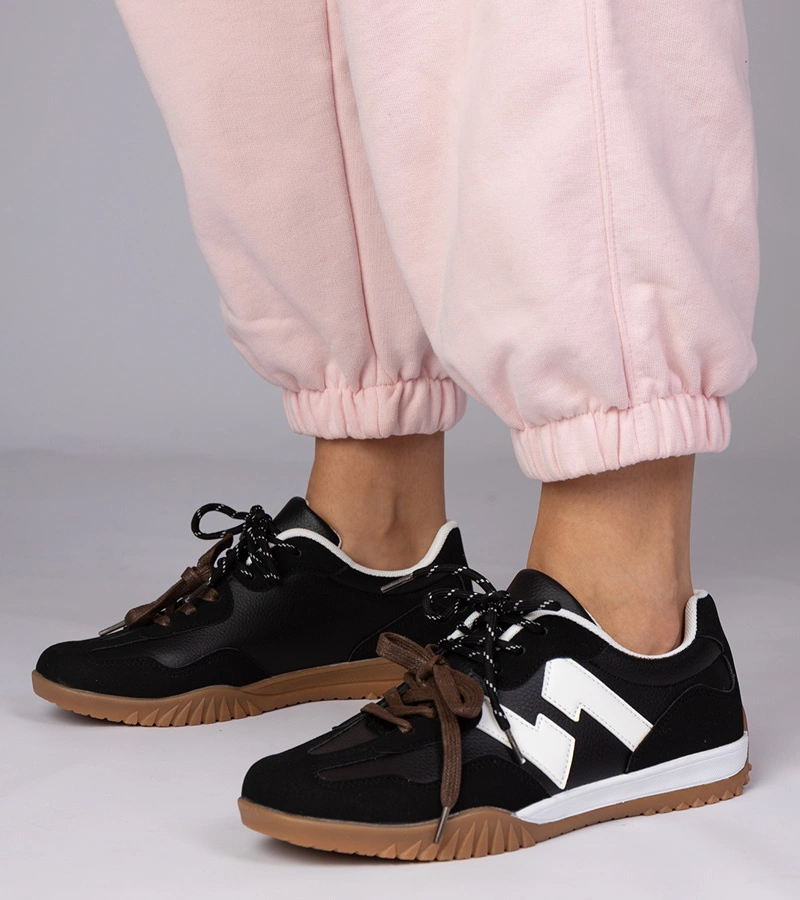 Gemre Adidași negri cu șireturi colorate Bekki