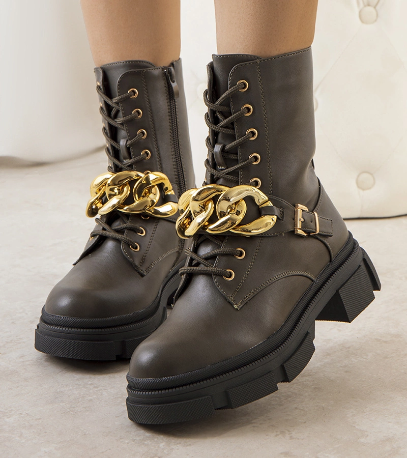 Gemre Green hiking boots with Iversen chain