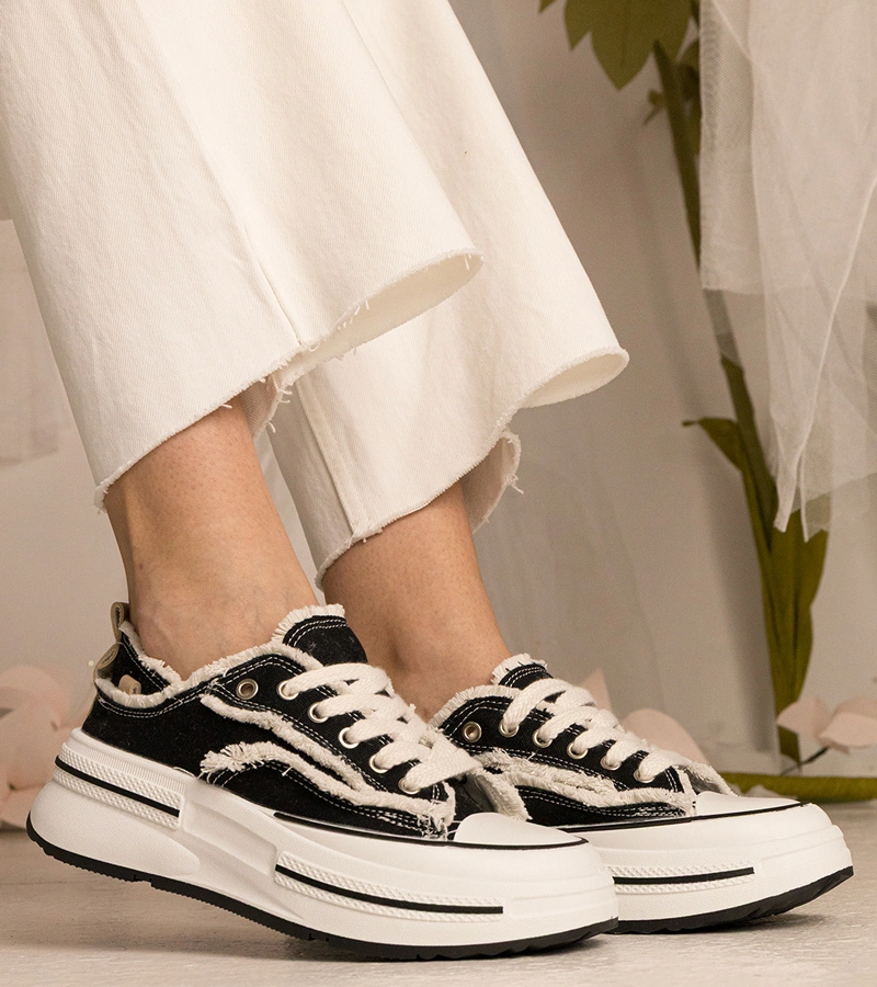 Gemre Adidași negri de damă cu talpă înaltă Kallara