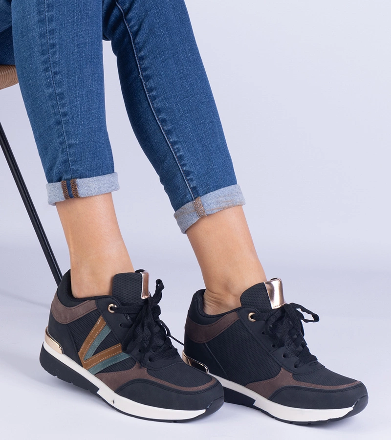 Gemre Black women's sneakers with hidden wedge Ninella