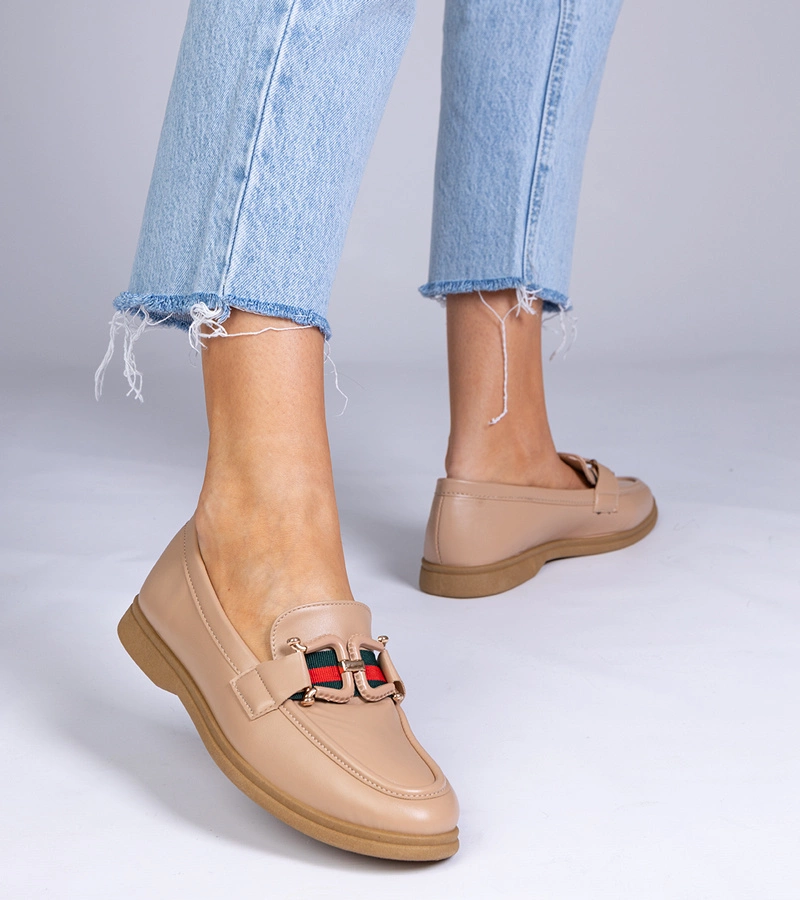 Gemre Mocasini bej din piele ecologică cu ornament Kalenda