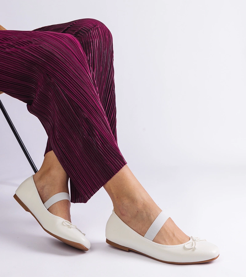 Gemre Balerini albi cu elastic și fundă decorativă Newton