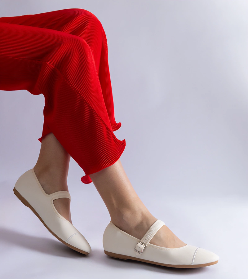 Gemre Balerini albi cu finisaj mat, cu cataramă Longhola