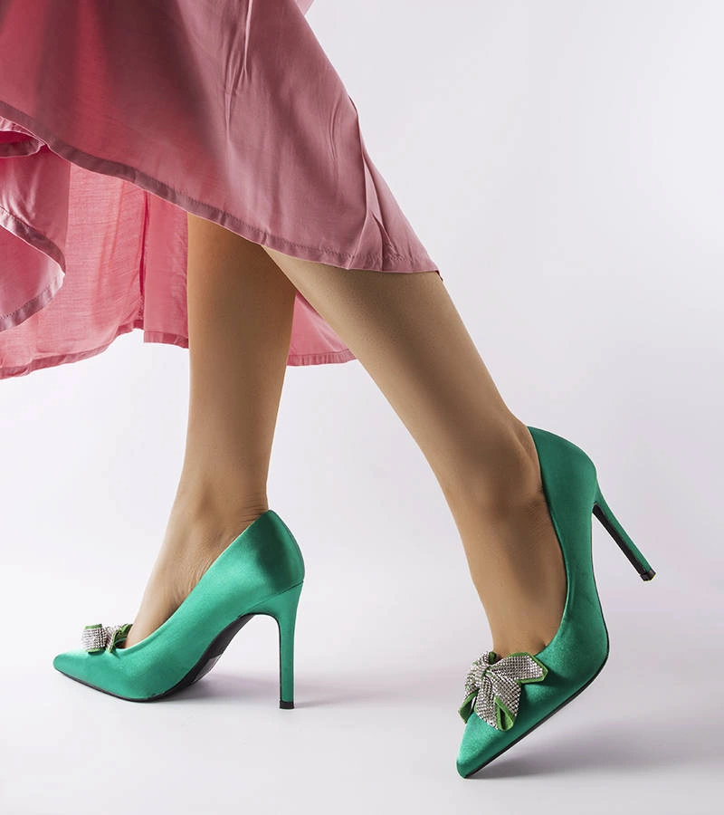 Gemre Green satin-finish stilettos with a bow Mia