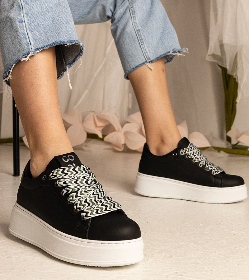 Gemre Adidași negri de damă cu șireturi masive Kessa