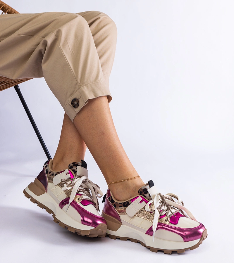 Gemre Adidași roz cu motiv animalier Soria