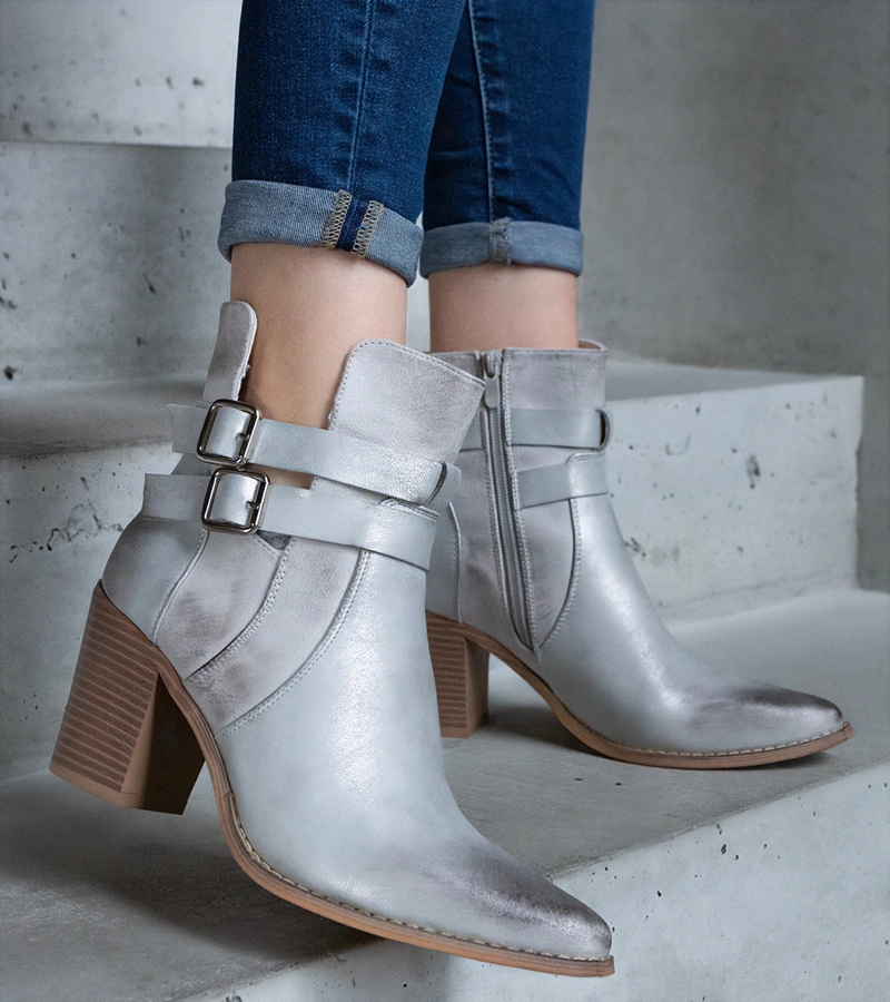 Gemre Black cowboy boots on the block heel Abigail