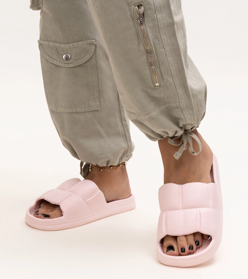 marka niezdefiniowana Papuci de spumă roz Diamanda