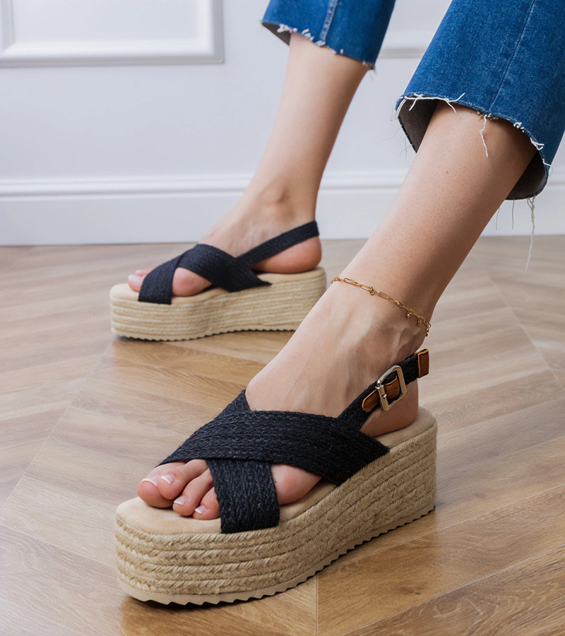 marka niezdefiniowana Sandale negre espadrile pe platformă cu barete Olisa