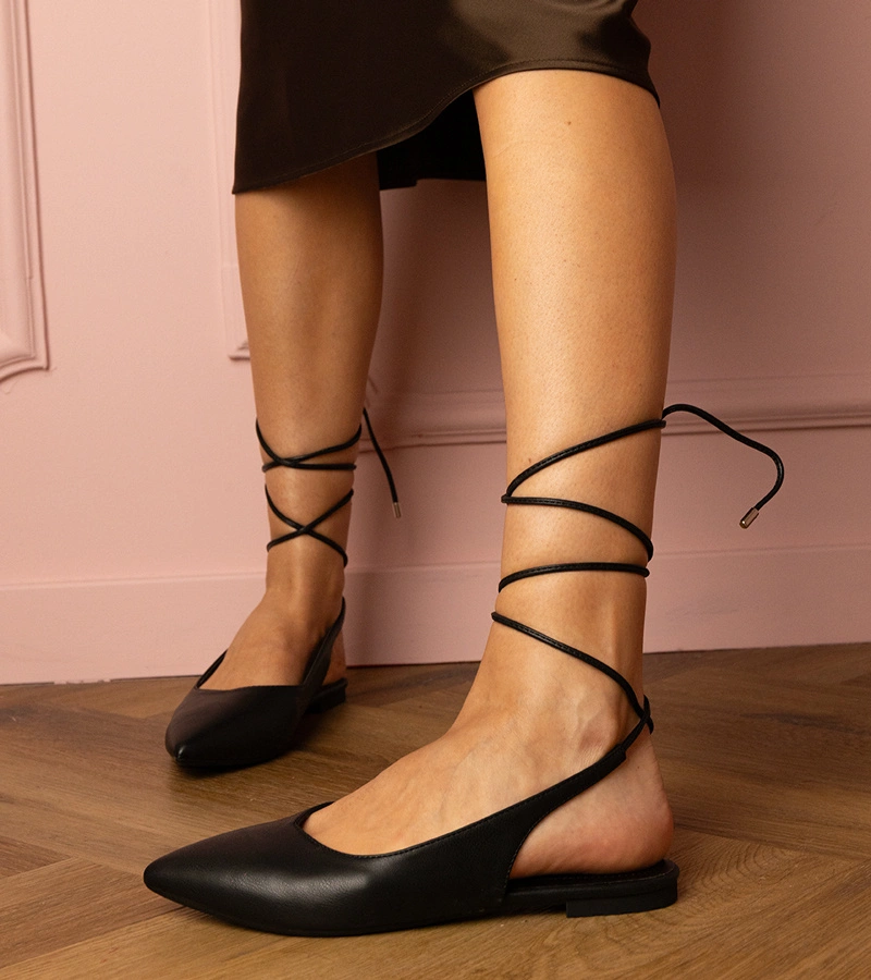 Gemre Pantofi negri cu toc jos din piele ecologică Terry