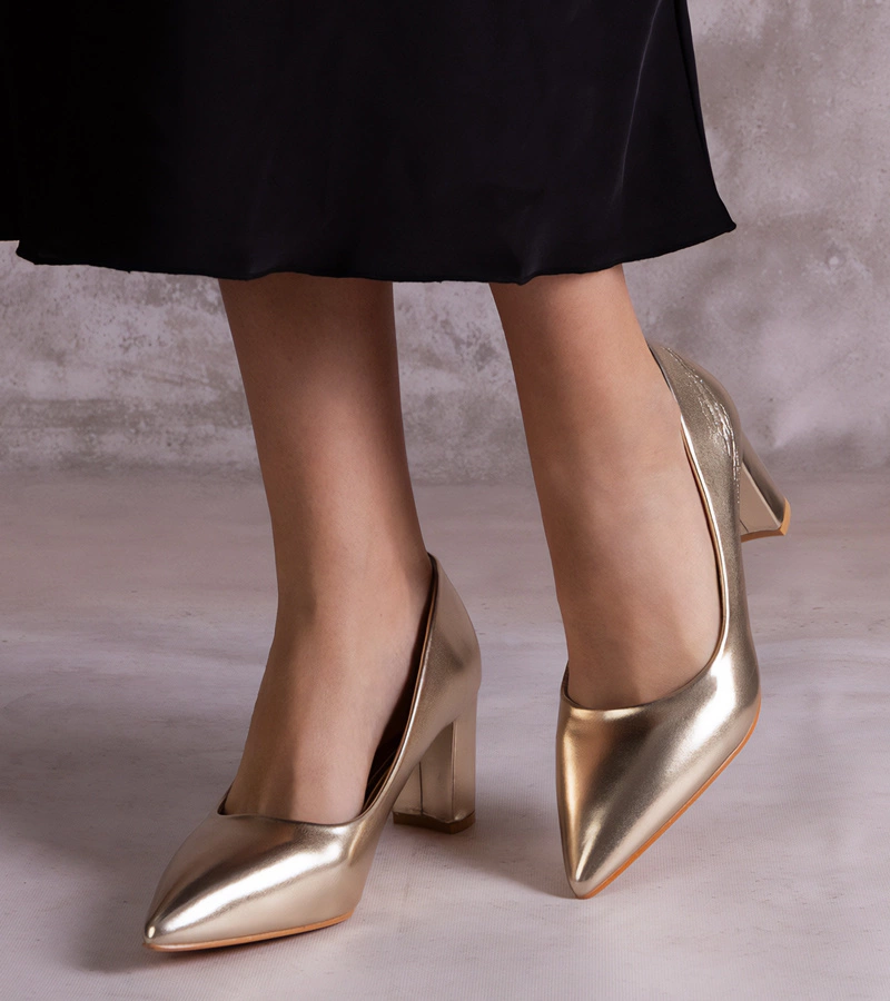 Gemre Pantofi aurii cu toc Tunia