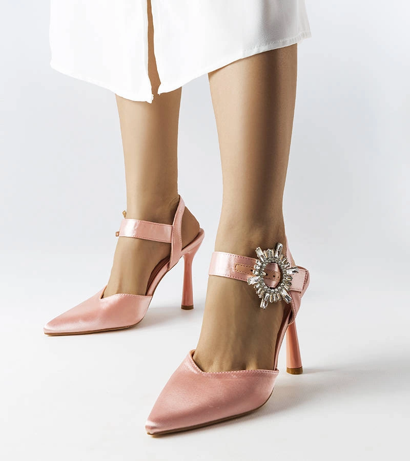 Gemre Sandale stiletto din satin bej Linda