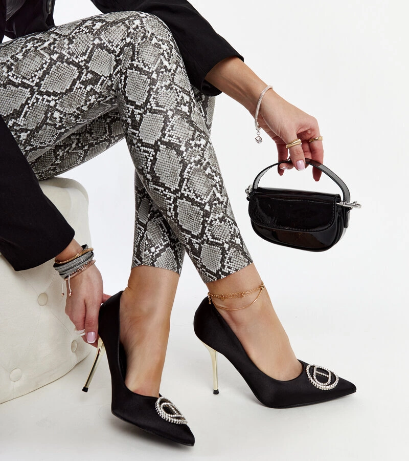 Gemre Tocuri negre cu zirconii Elife