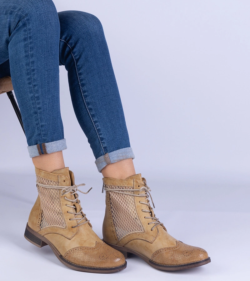 Gemre Botine plate galbene perforate Reeves