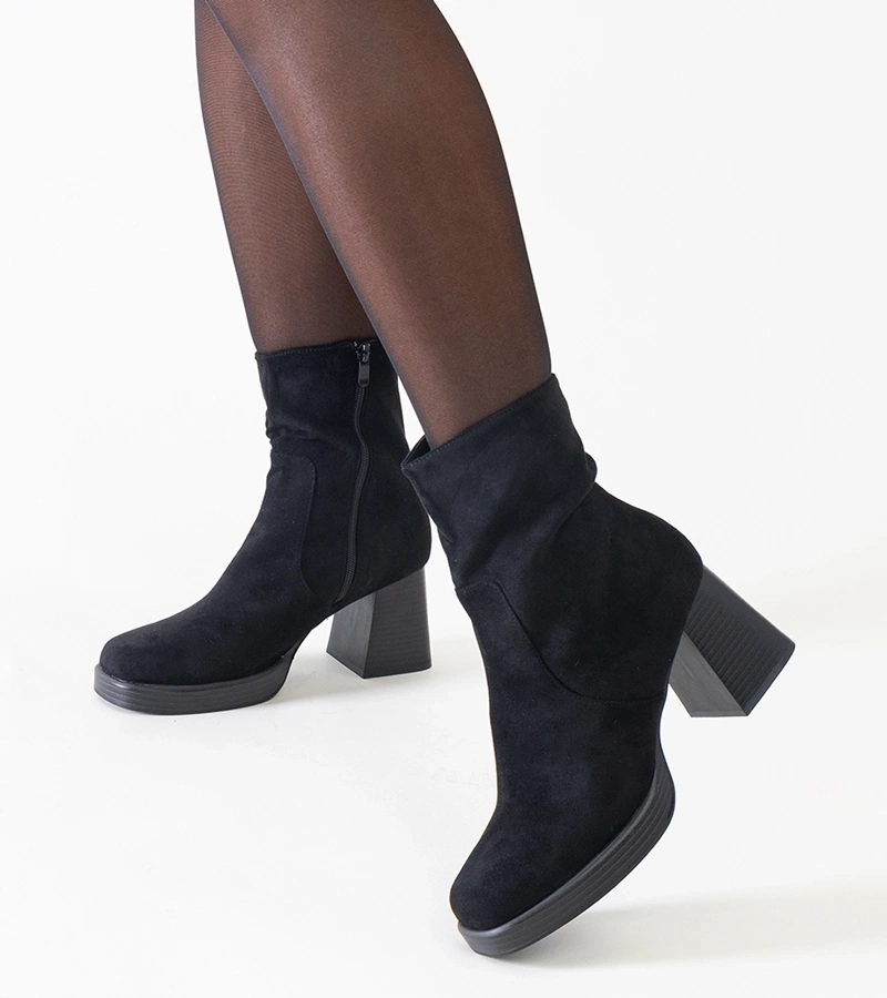 Gemre Black block-heeled ankle boots with square toe eco-suede Rumaila