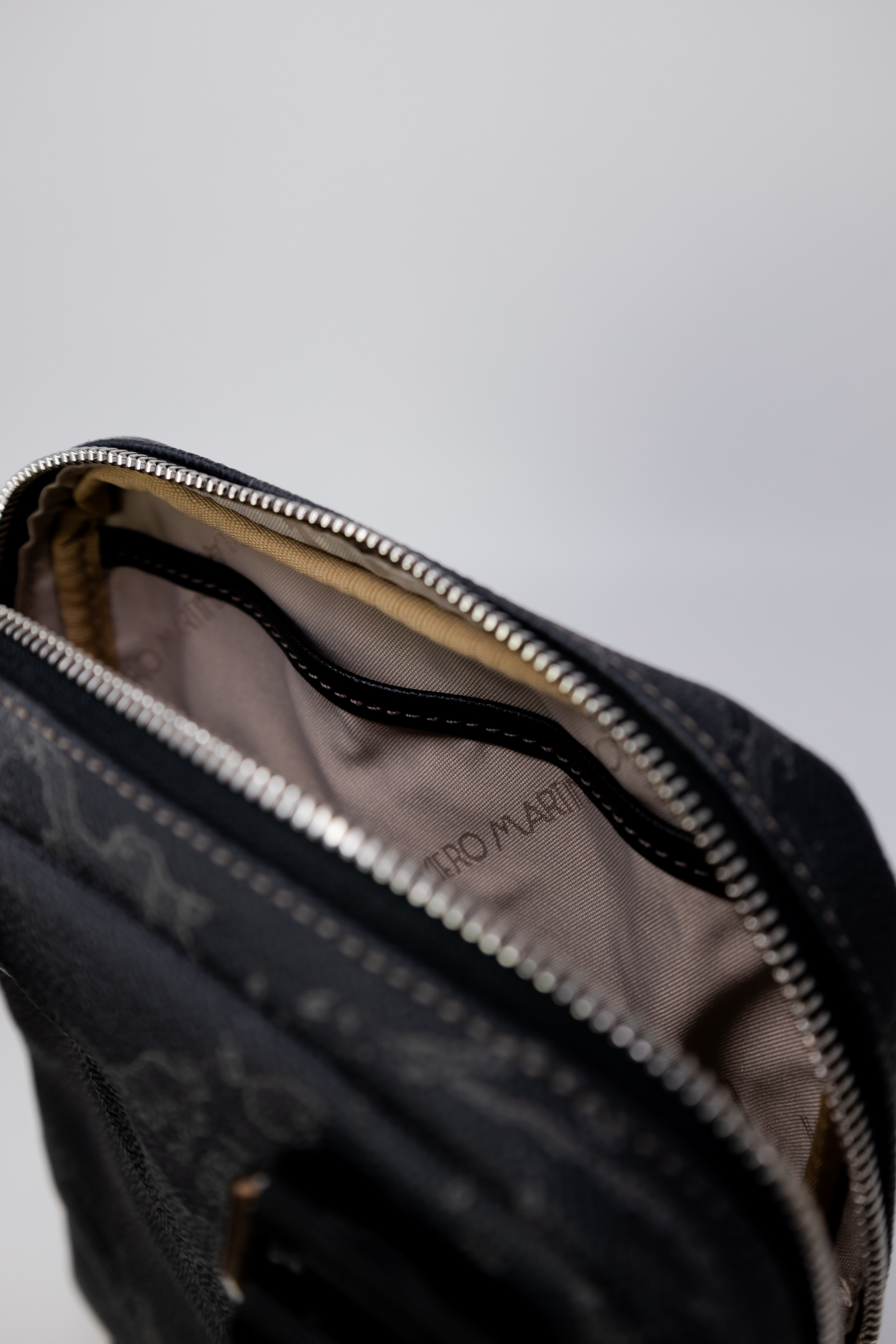 Мъжка чанта Alviero Martini Prima Classe