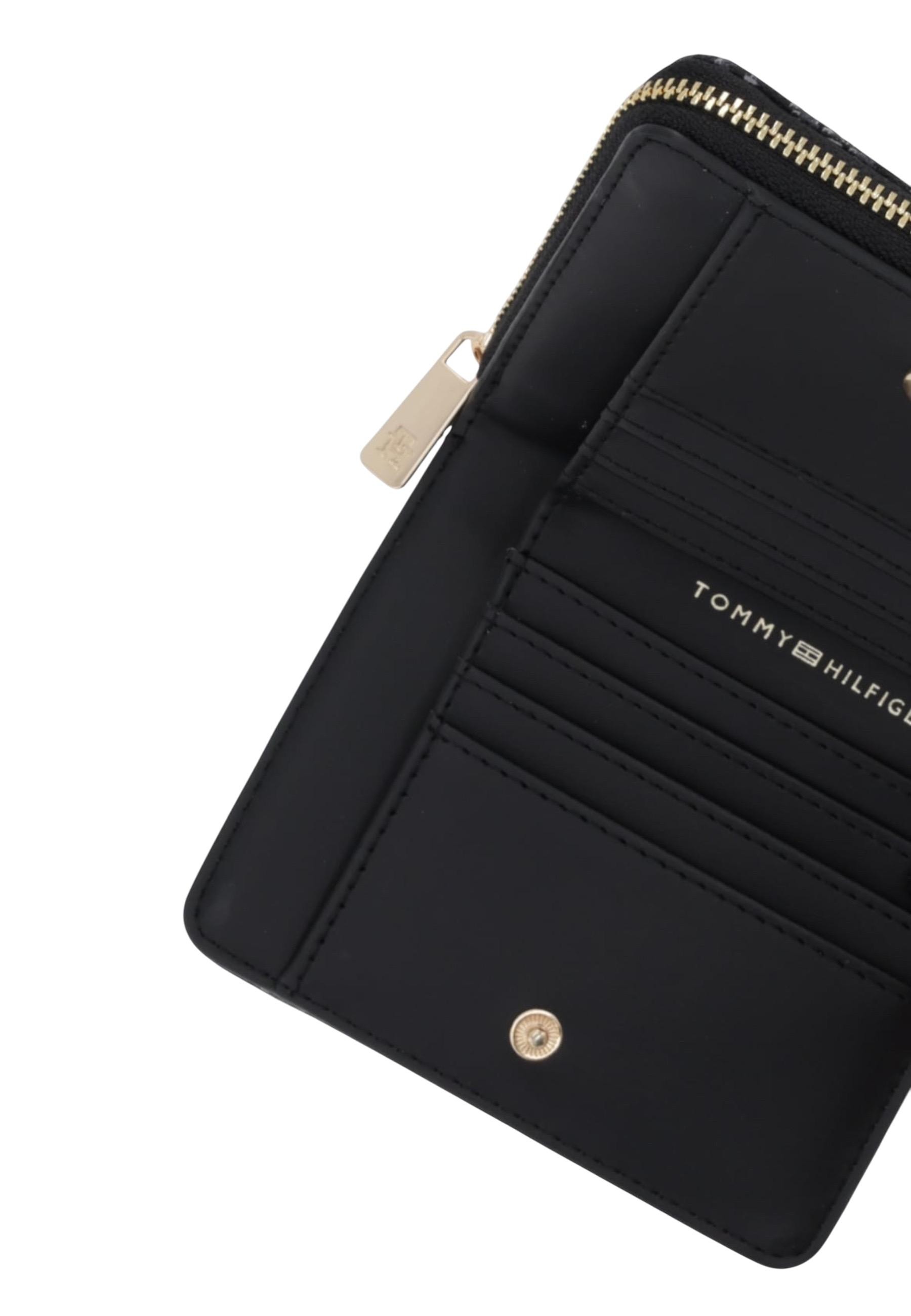 Дамски портфейл Tommy Hilfiger