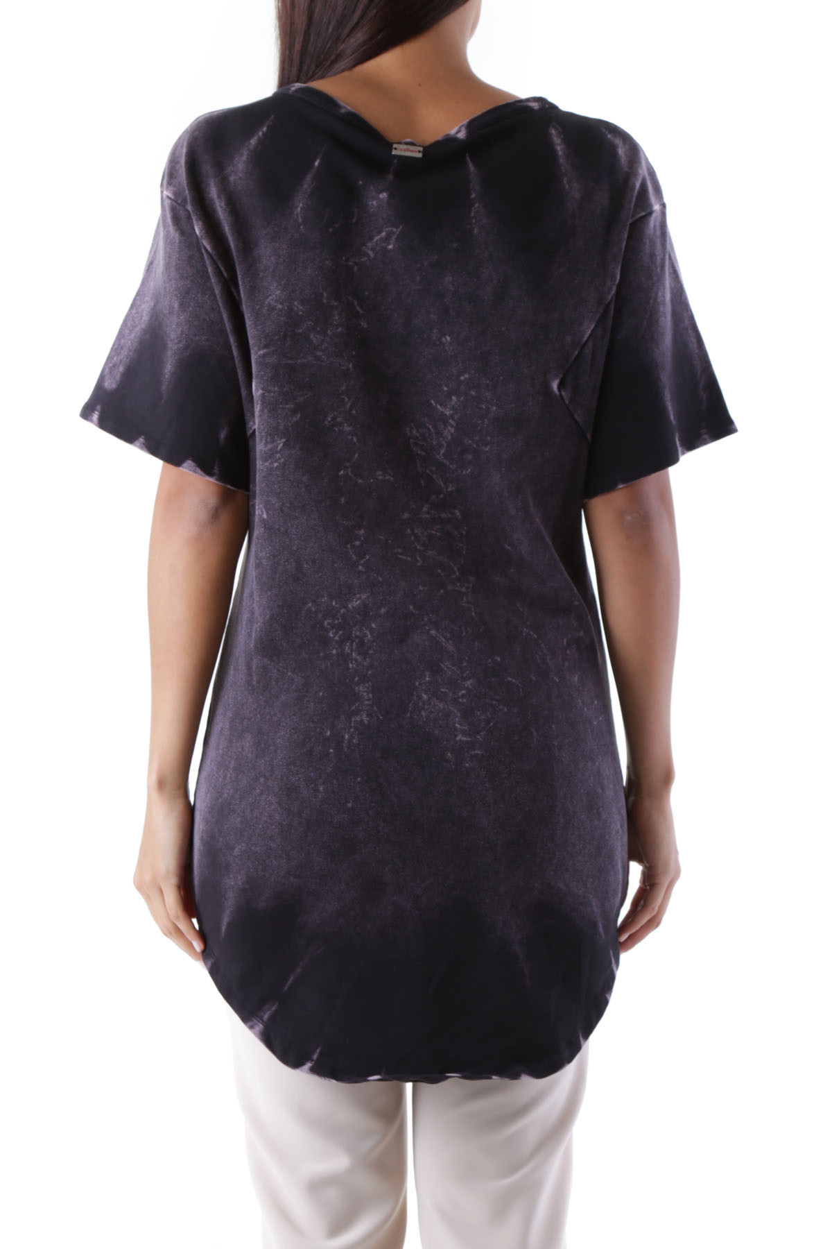 Čierne tričko s krátkym rukávom