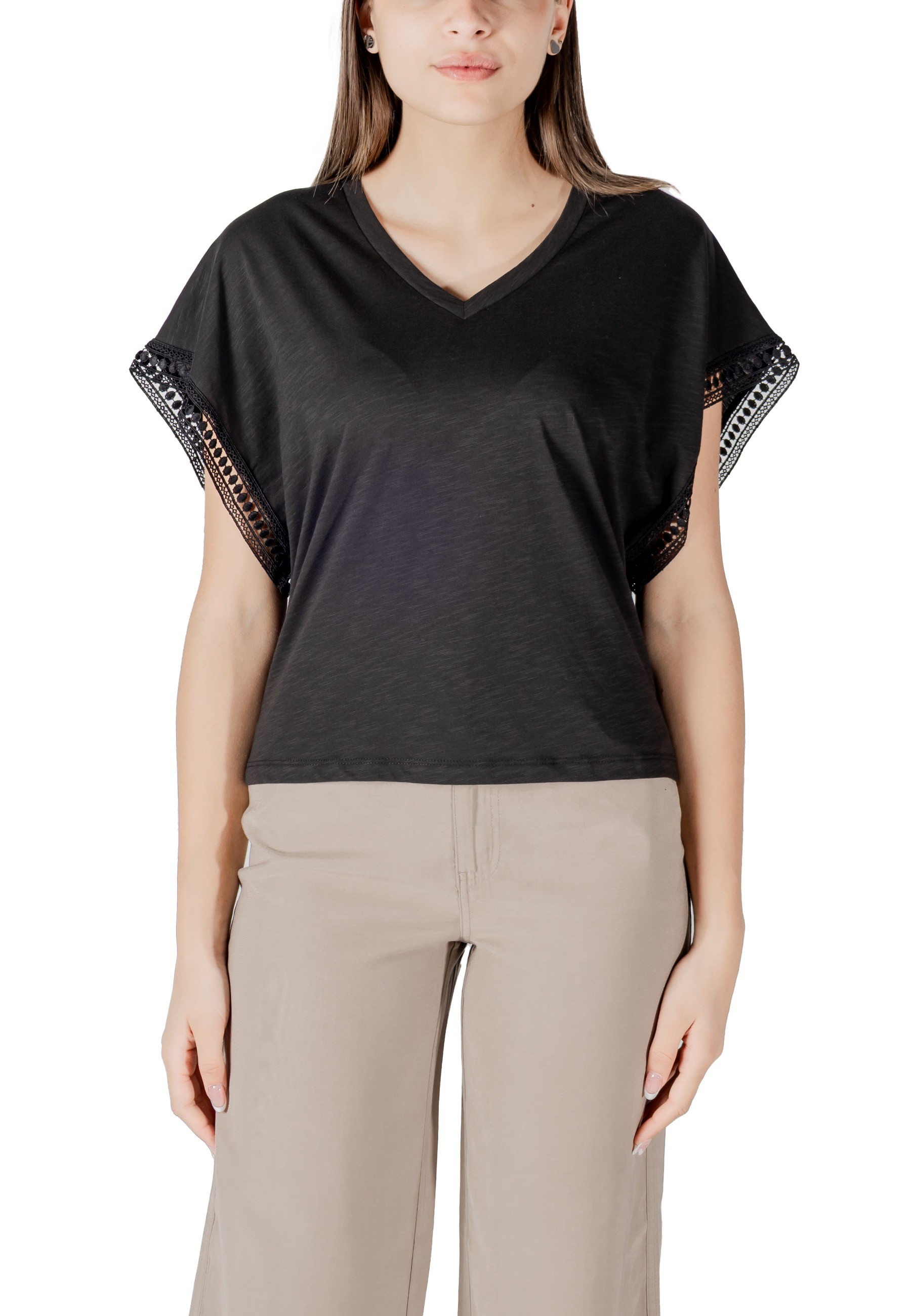 Čierna blúzka Ichi s krátkym rukávom