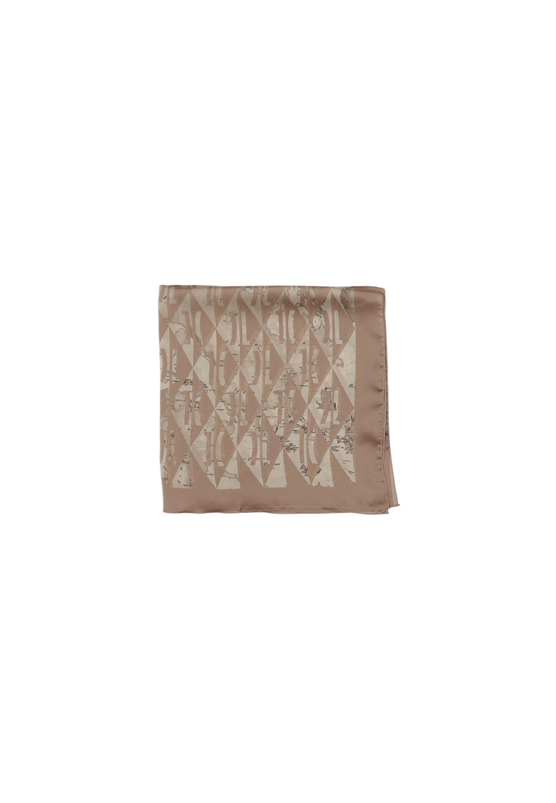 Шал Alviero Martini Prima Classe