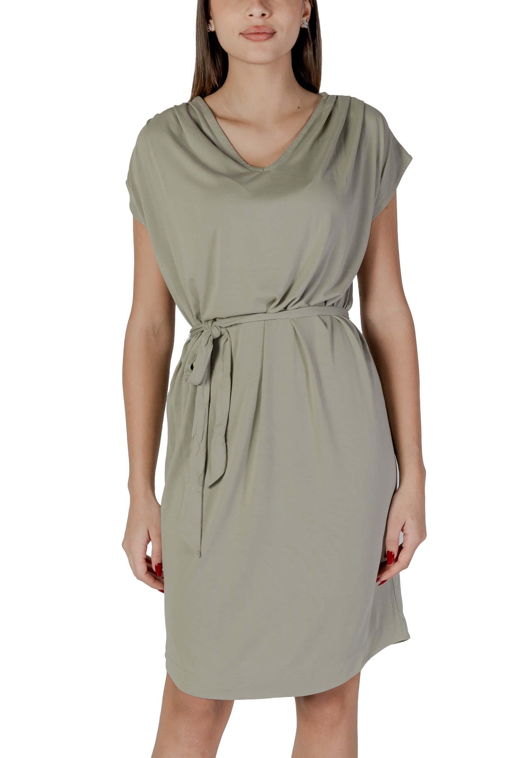 B.young šaty s páskem