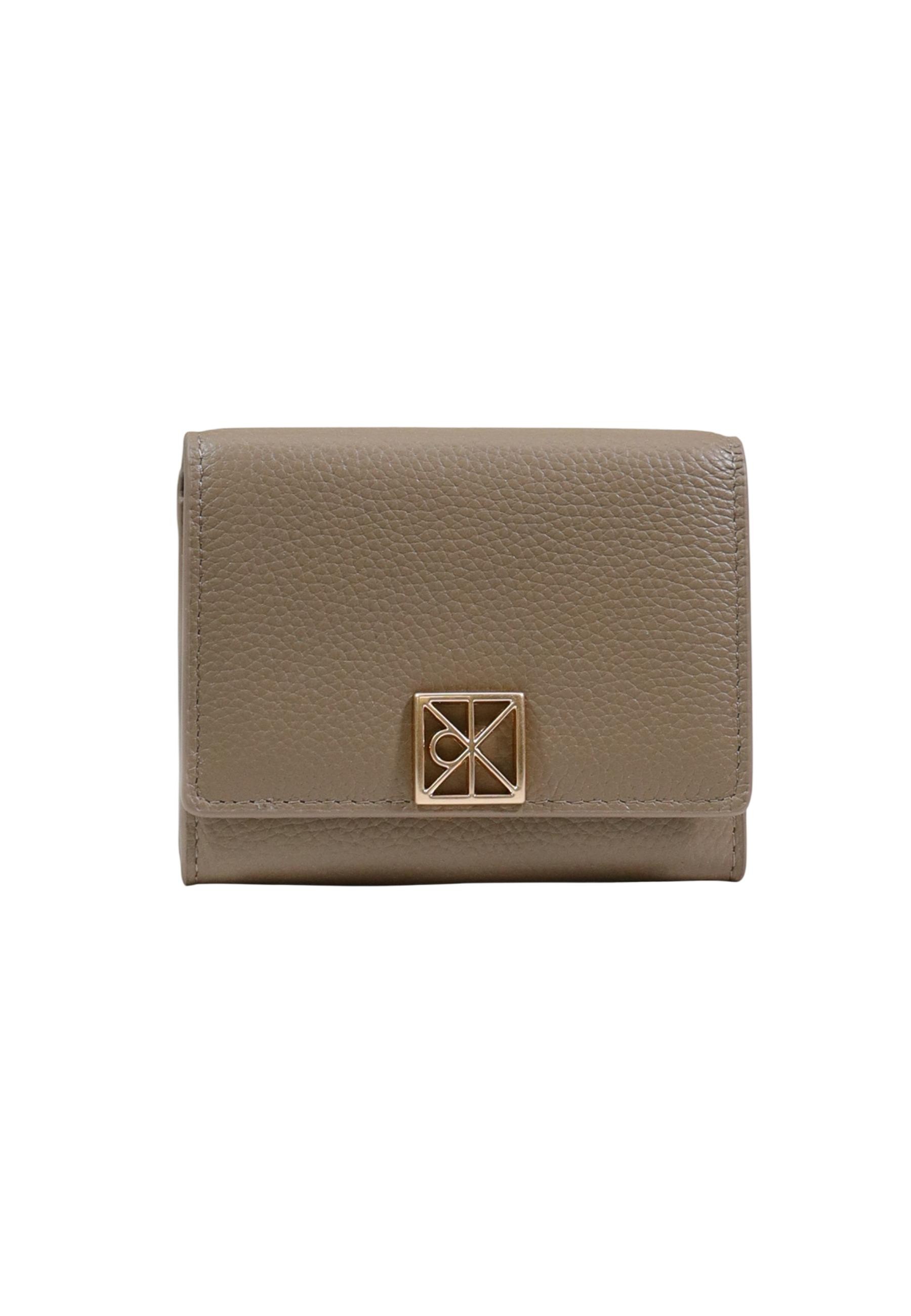 Кожен портфейл Calvin Klein