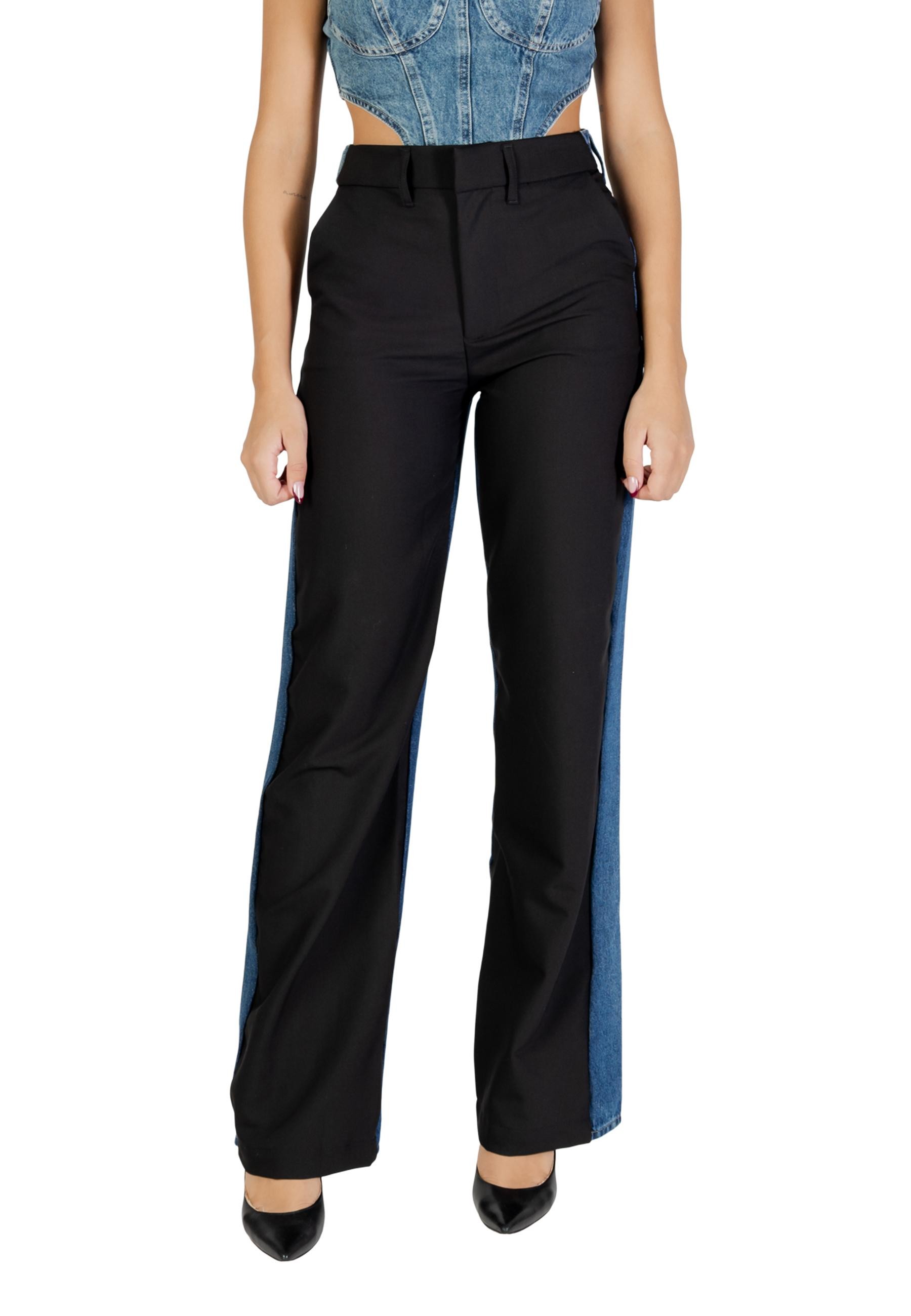 Дамски прави дънки Colcci