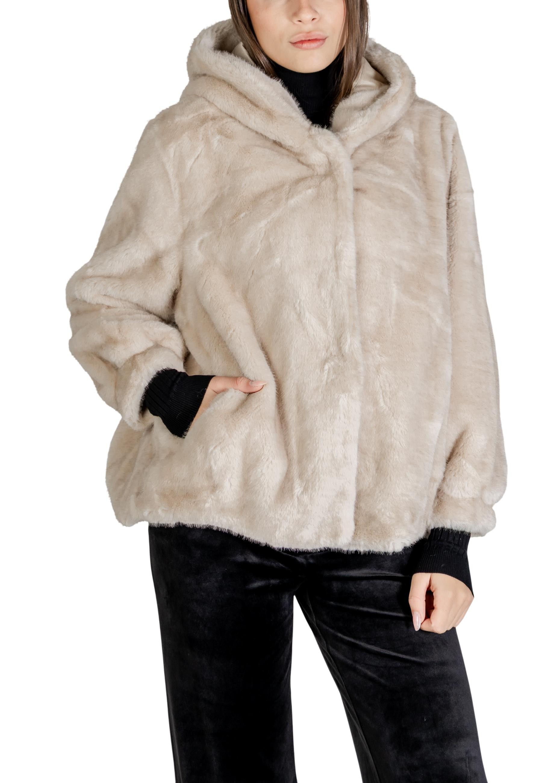 Dámská zimní bunda Choral