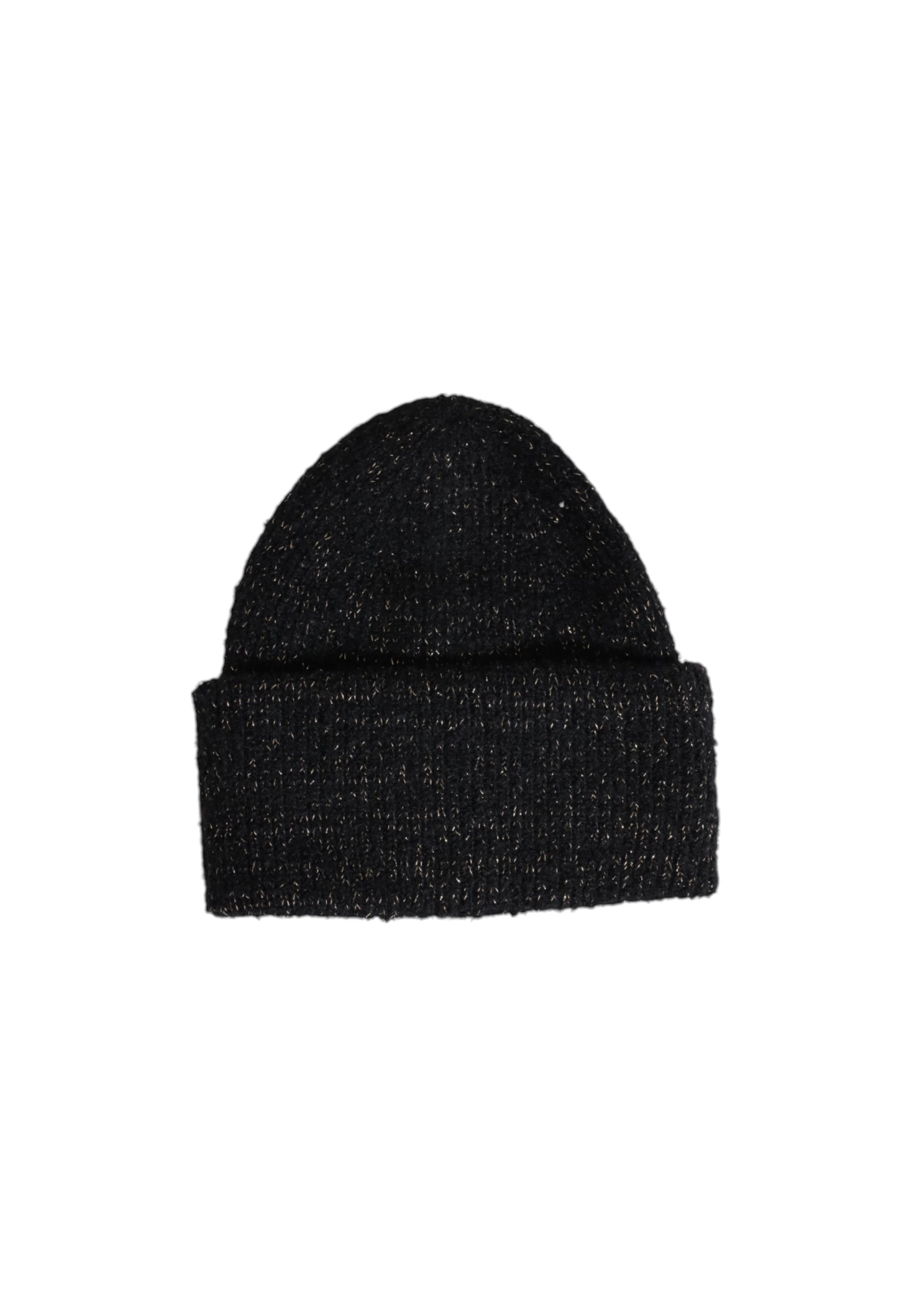 Černá čepice Pieces