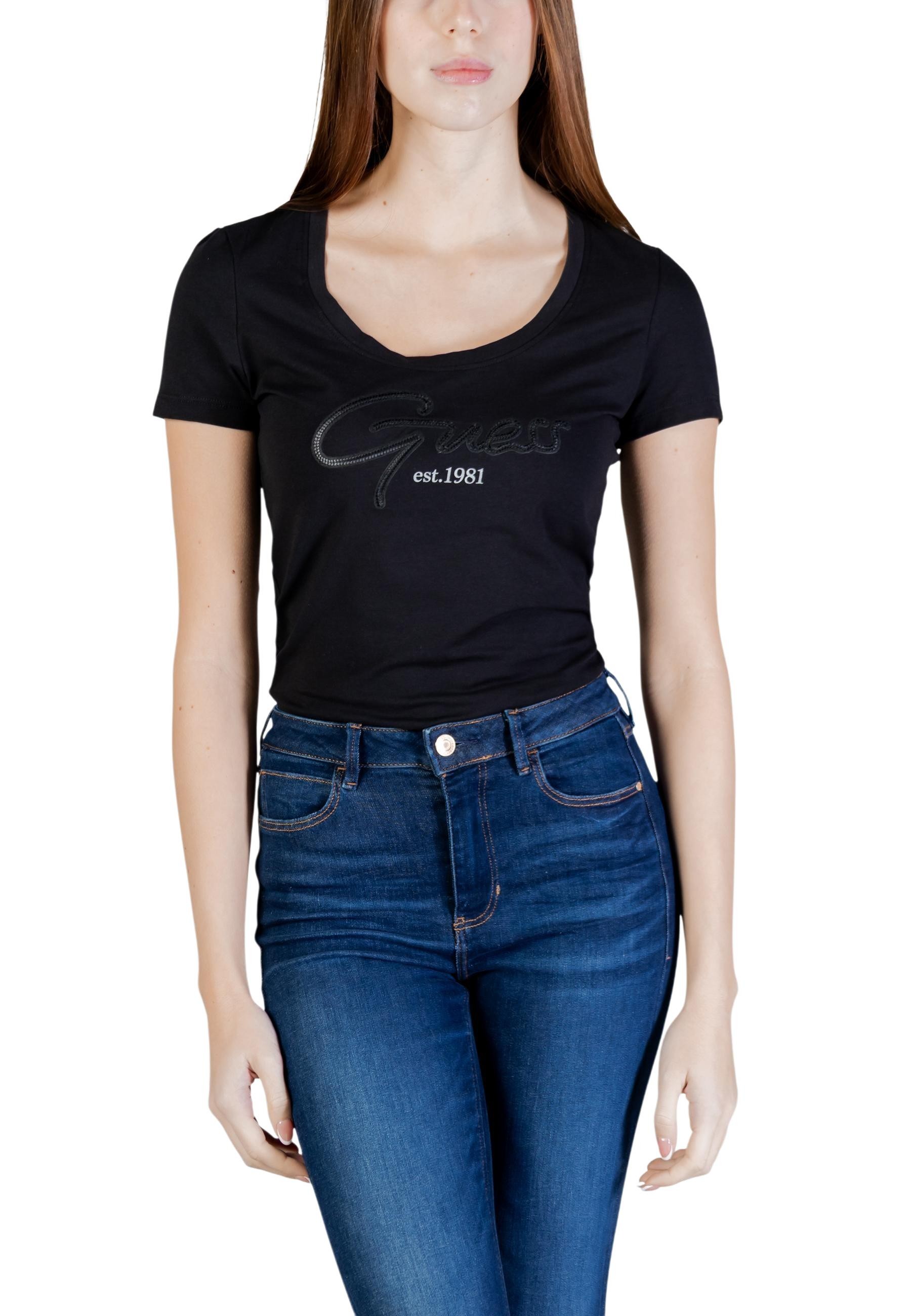 Guess triko s krátkým rukávem