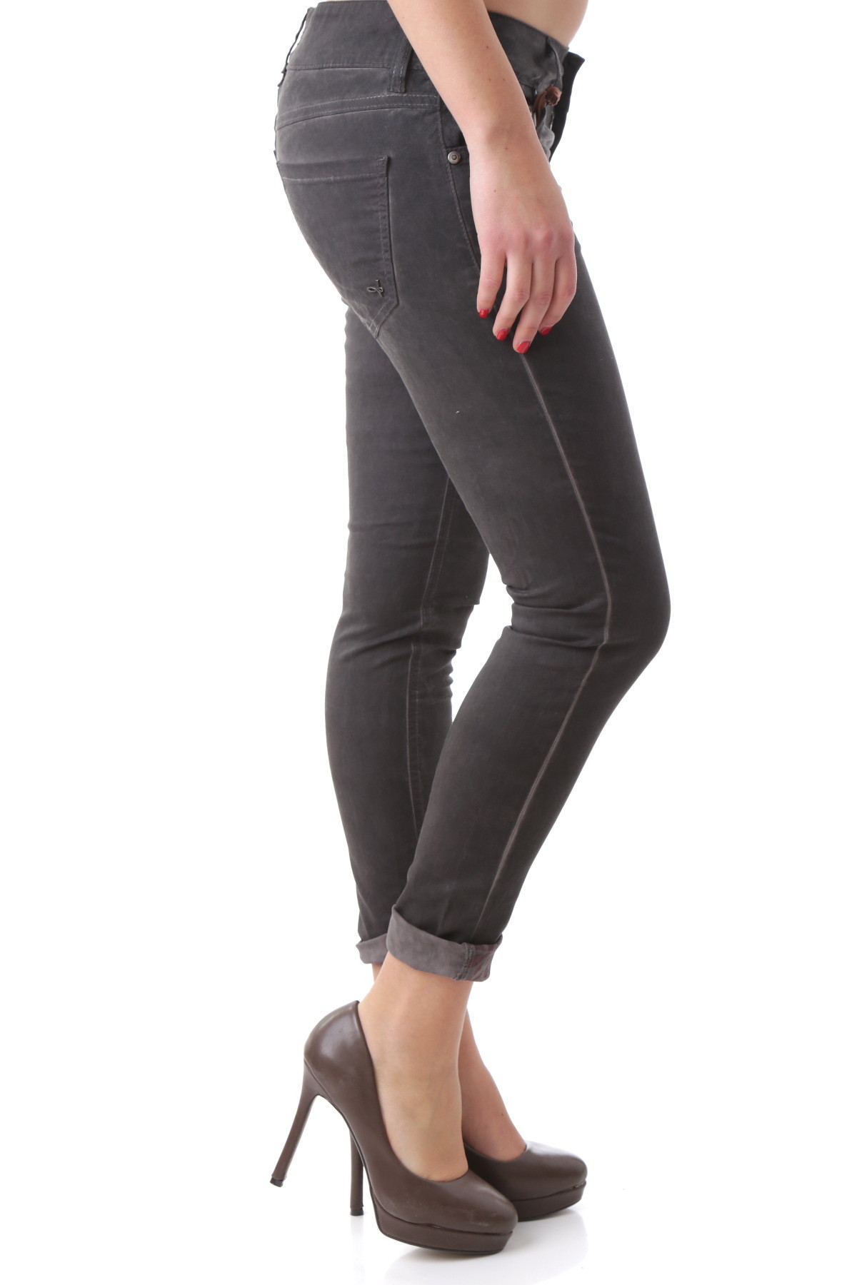 Дамски тесни дънки