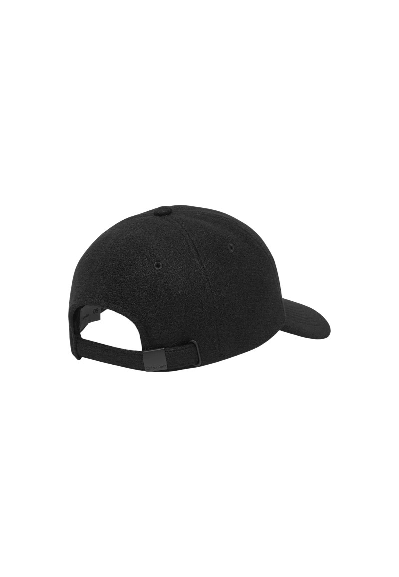 Черна шапка Calvin Klein