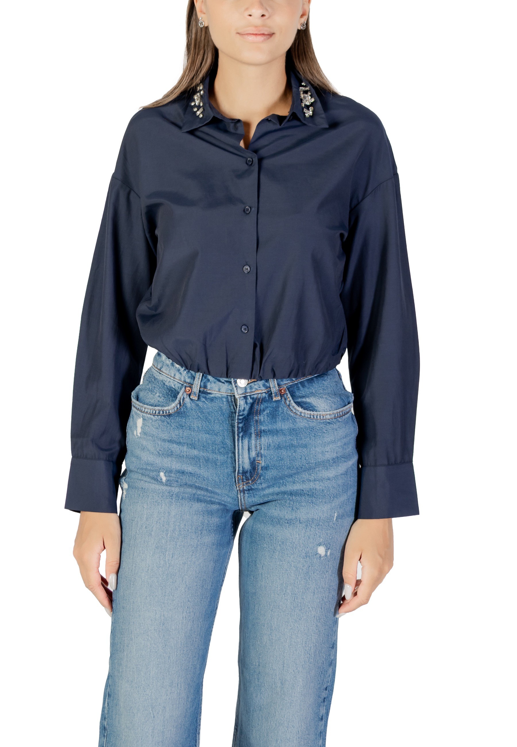 Само дамска риза