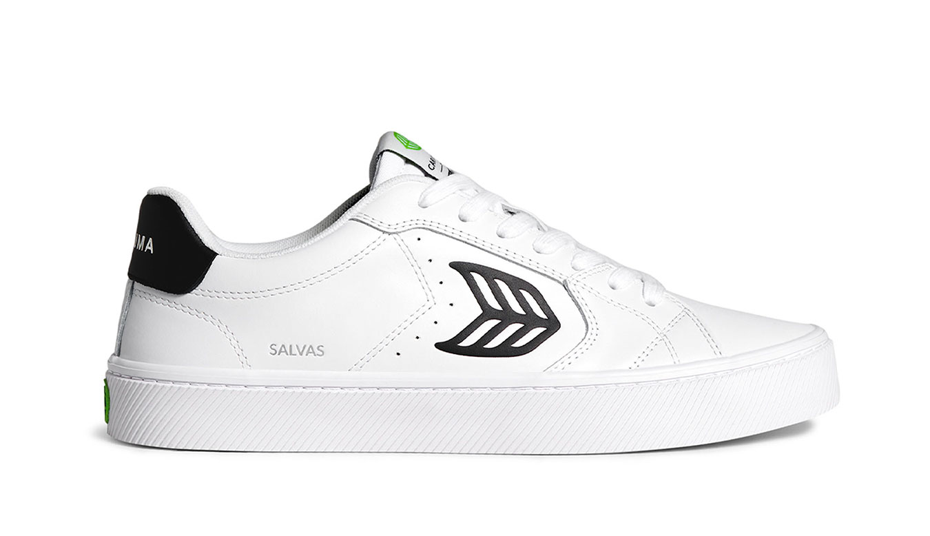 Sneakersy Cariuma Salvas White
