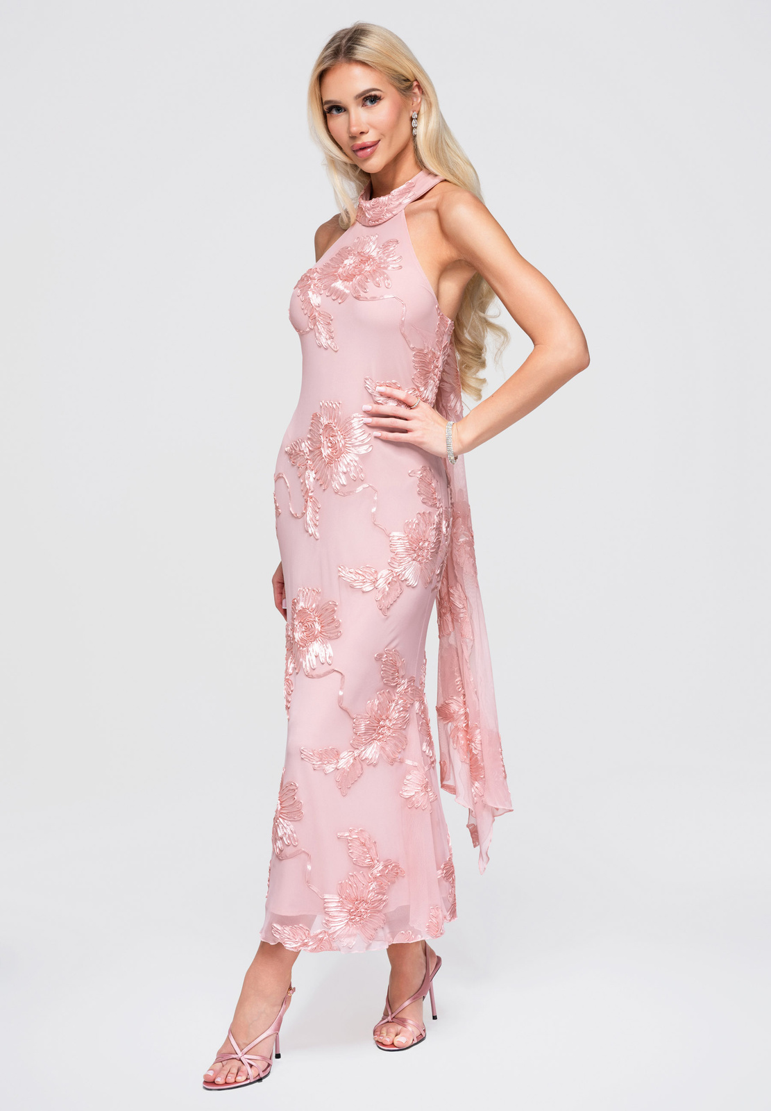 Rochie maxi pentru femei cu aplicații florale