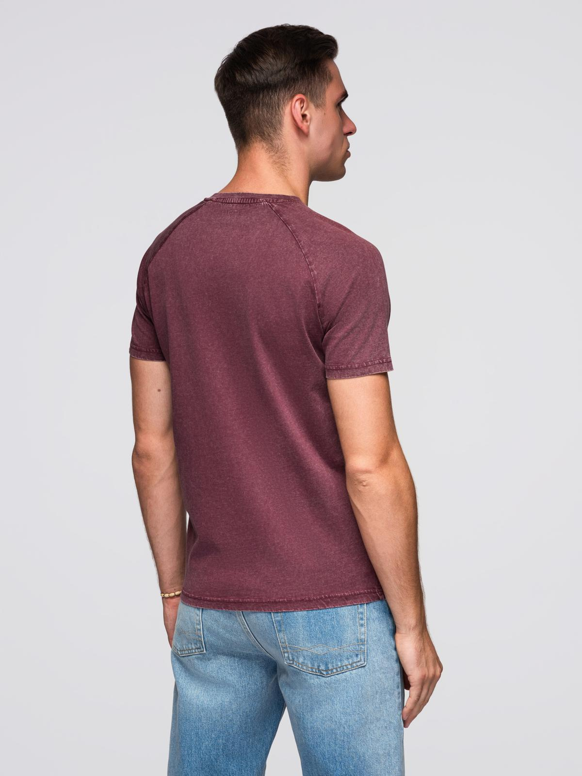 Ombre Men's T-shirt with wash effect and buttons at neckline - burgundy