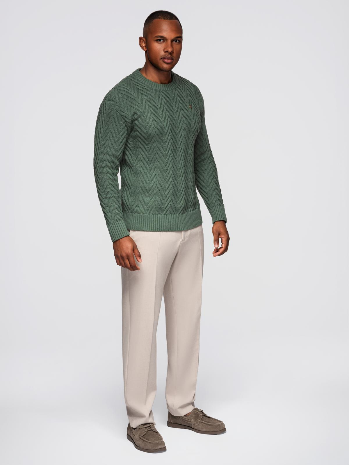 Ombre Men&#039;s knit sweater with zigzag weave - faded green
