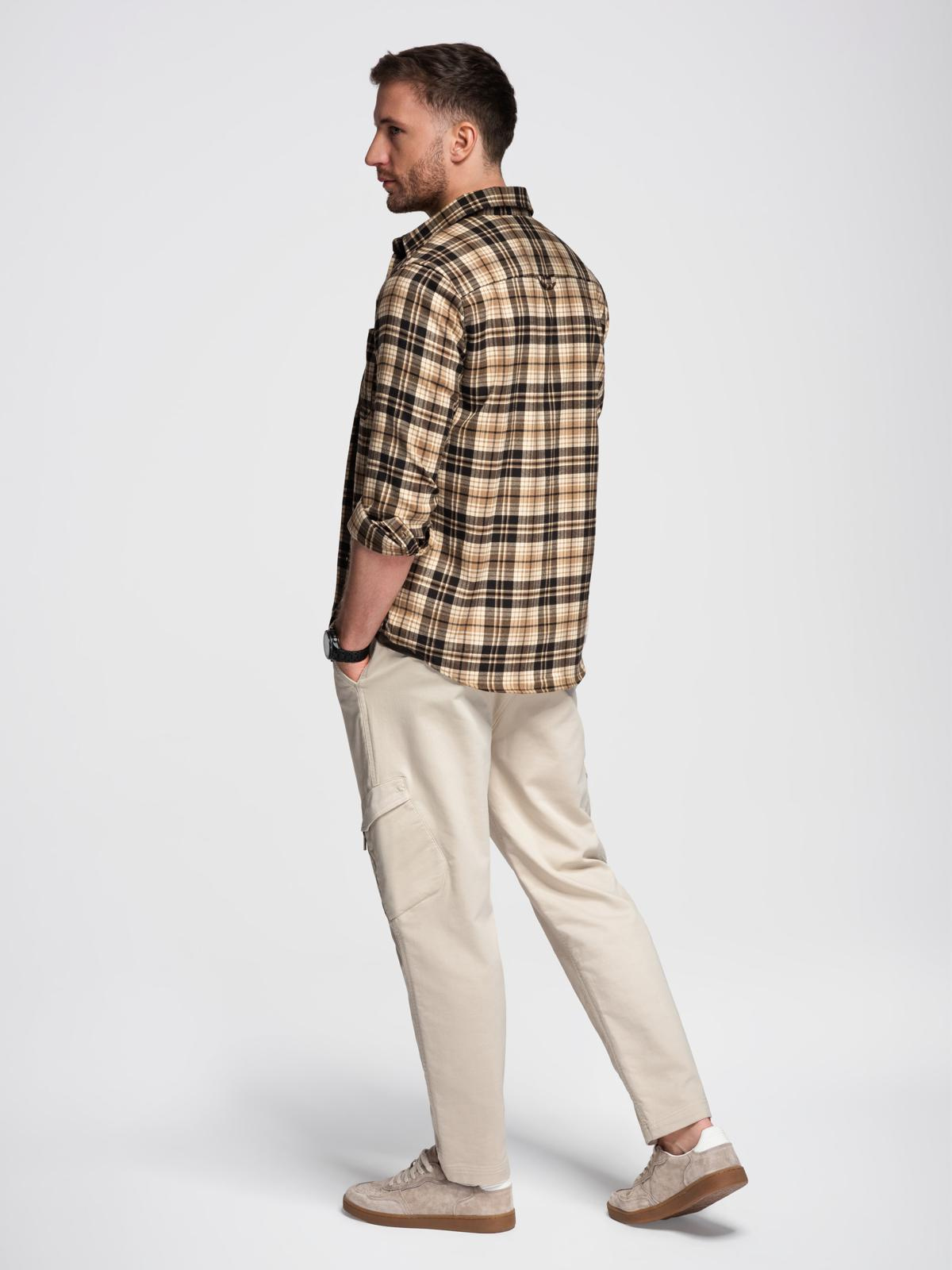 Ombre Men's knitted joggers with cargo pockets - cream