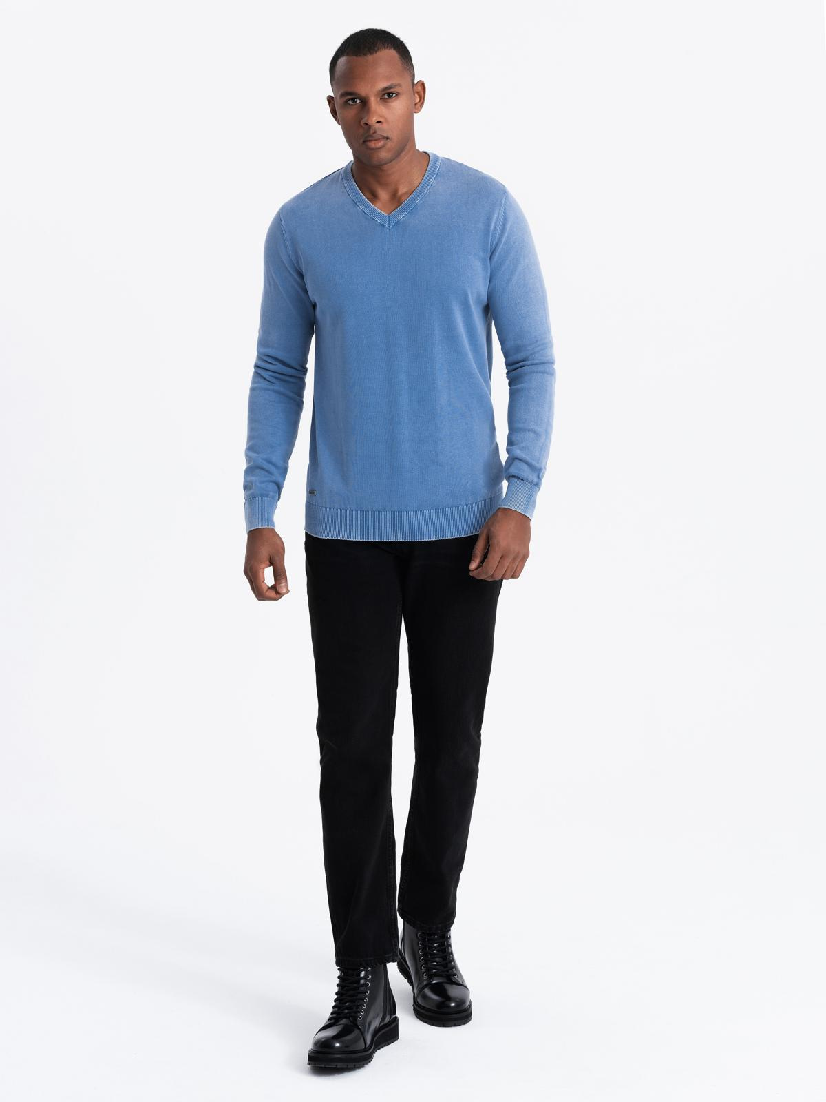 Ombre Men&#039;s wash sweater with v-neck - blue
