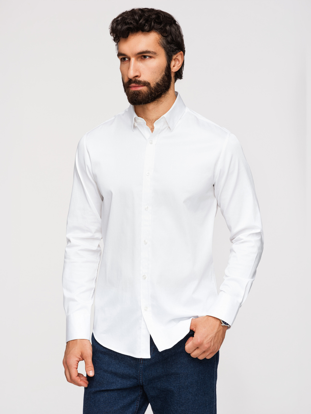Levně Pánská SLIM FIT košile v saténové úpravě - bílá