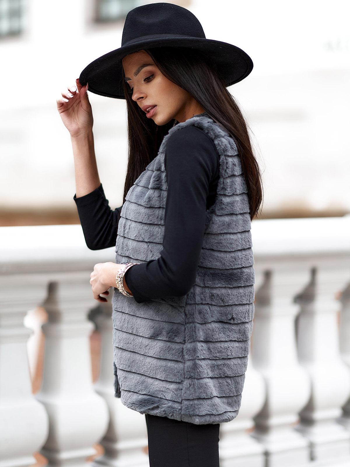 Edoti Women's vest VL