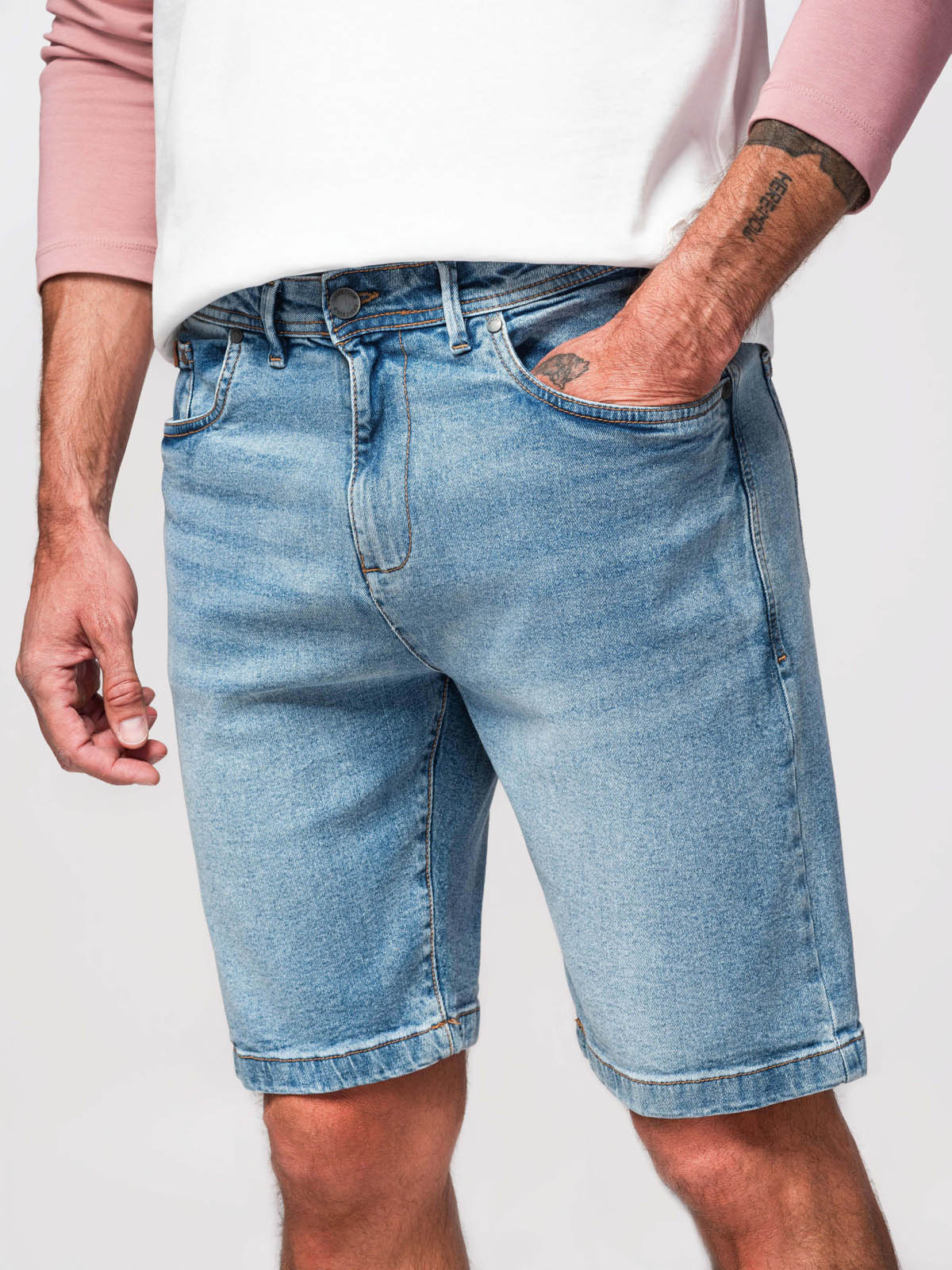 Ombre Denim men's shorts with a classic cut - light blue