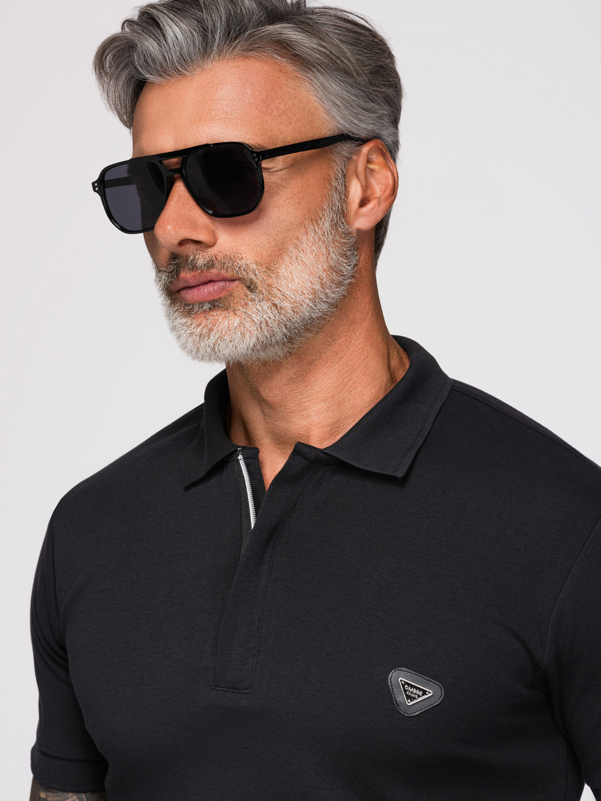 Ombre Men's polo shirt with zip neckline - black