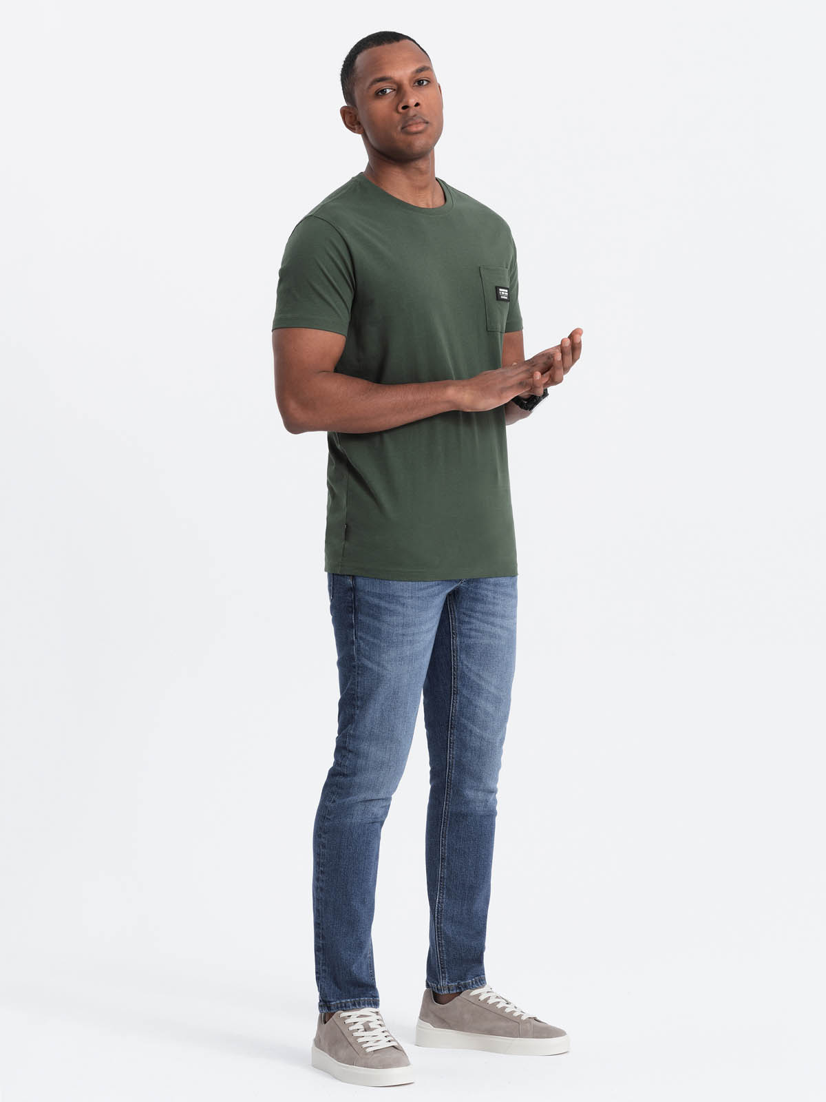 Levně Ombre Casual men's t-shirt with patch pocket - dark olive