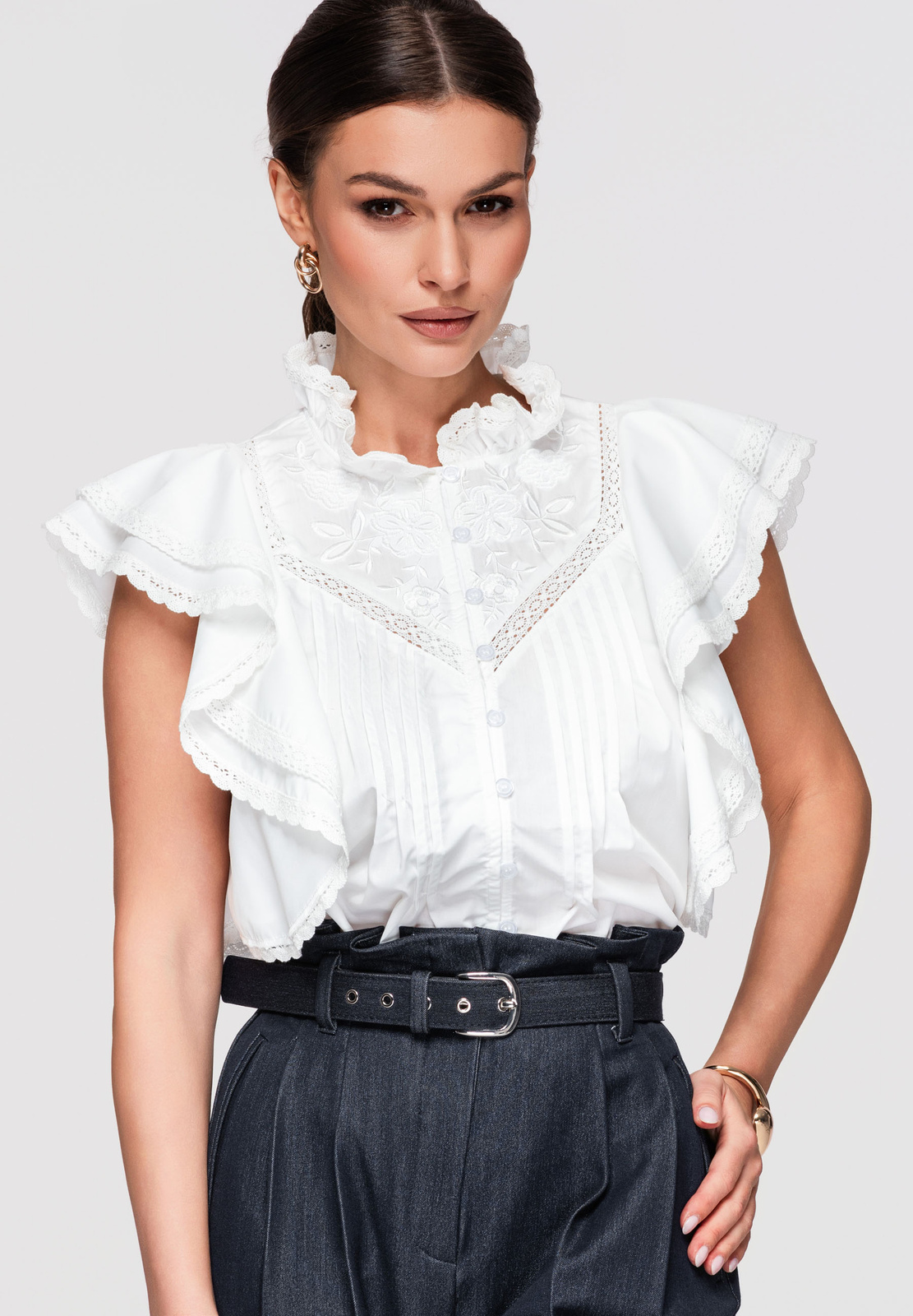 Practică pentru femei bluză Edoti – design autentică